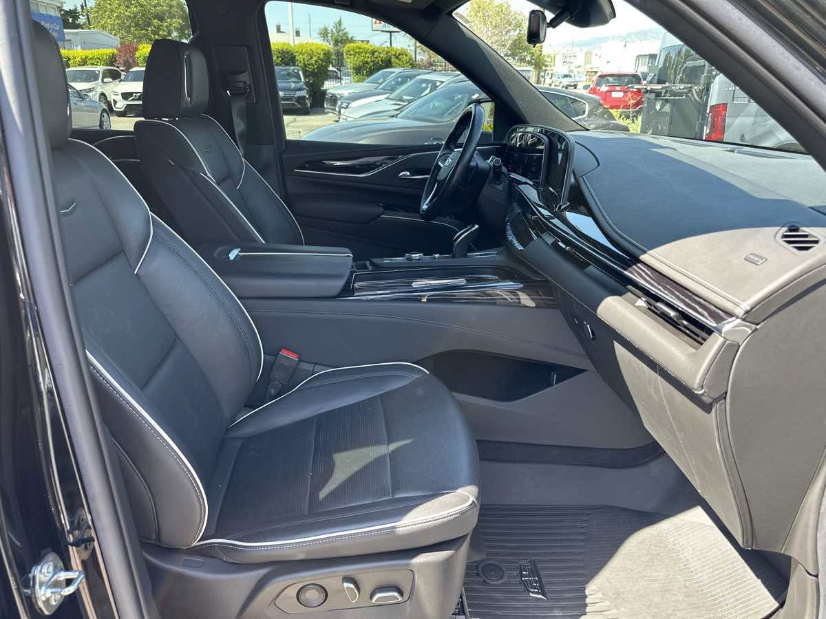 Used 2022 Cadillac Escalade Sport w/ Touring Package image 22