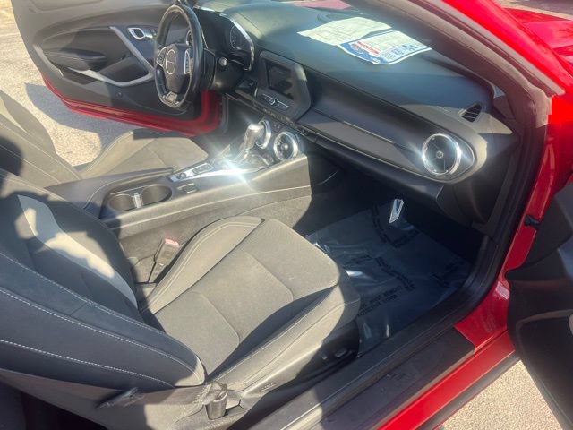 Used 2019 Chevrolet Camaro LT RWD image 24