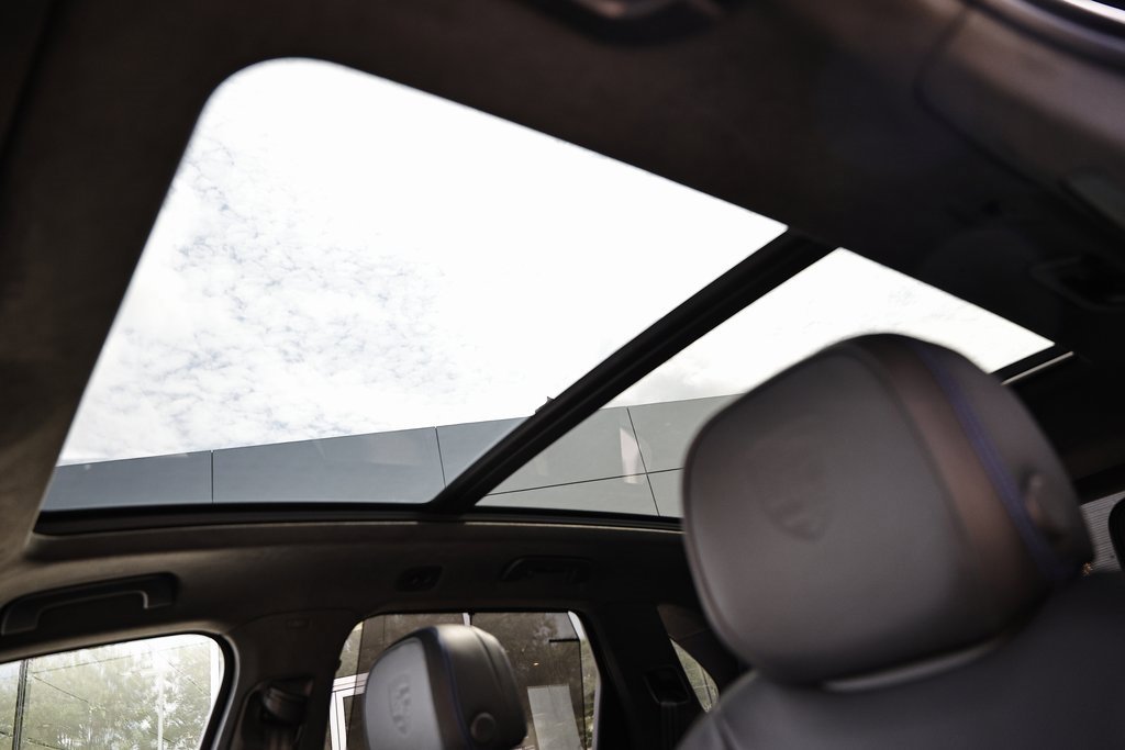 New 2025 Porsche Cayenne GTS image 17