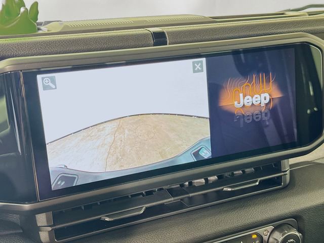 New 2025 Jeep Gladiator Sport image 16