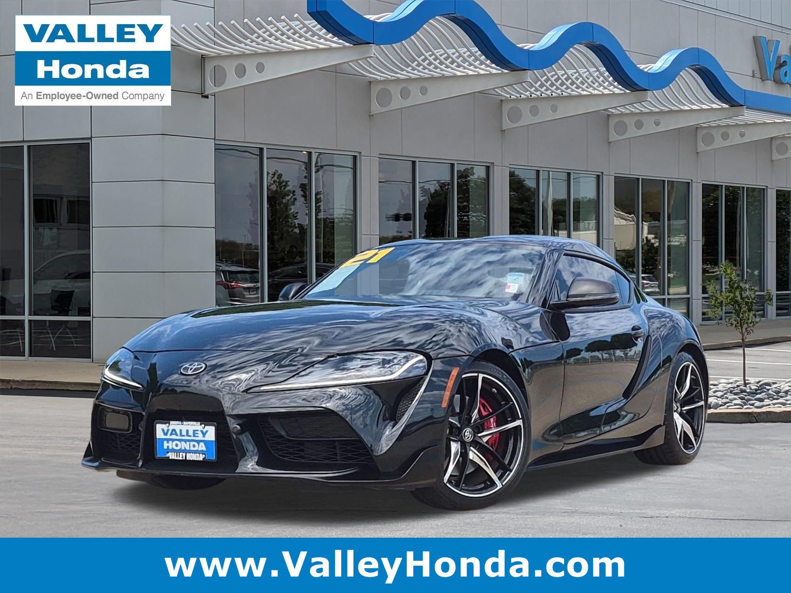 Used 2021 Toyota Supra Premium w/ Driver Assist Package RWD image 1