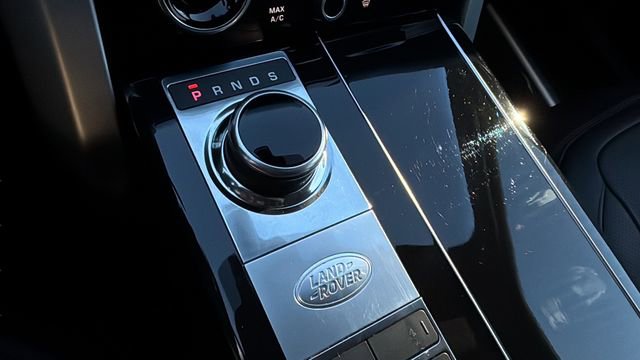 Used 2019 Land Rover Range Rover HSE image 30