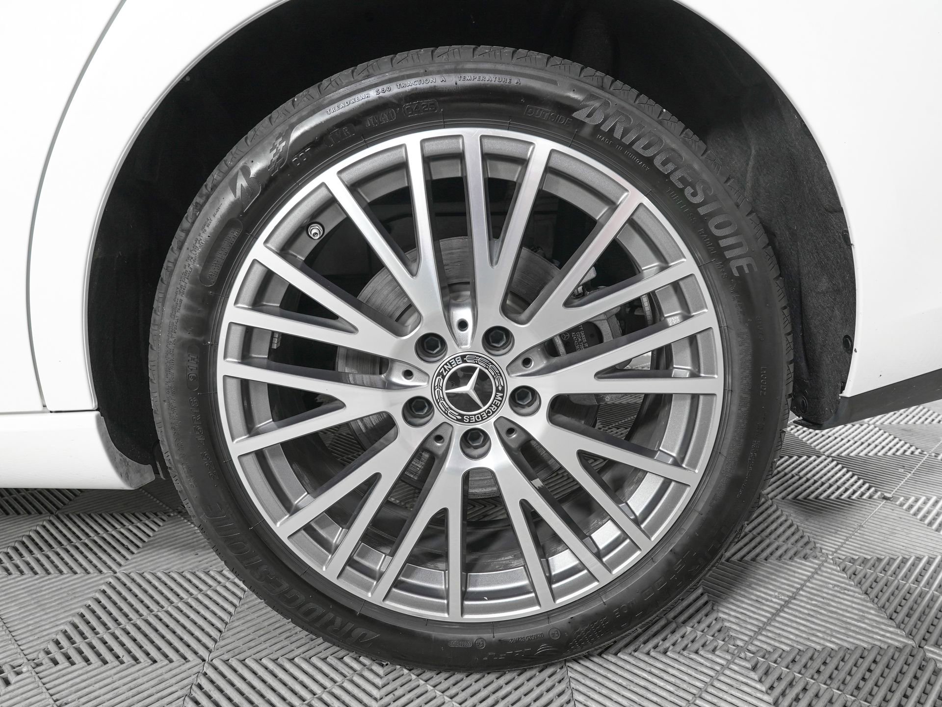 Used 2025 Mercedes-Benz CLA 250 image 29