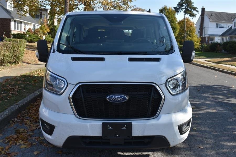 Used 2024 Ford Transit 350 XLT image 3