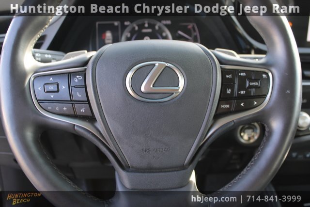 Used 2023 Lexus ES 350 w/ Premium Package image 19