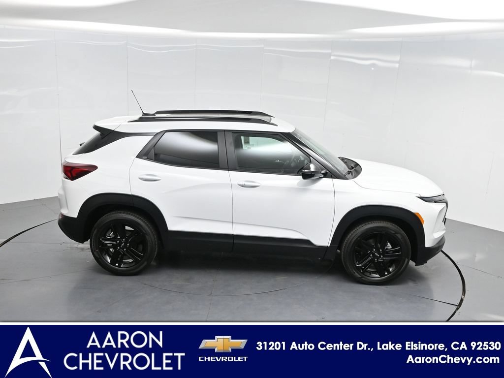 New 2026 Chevrolet TrailBlazer LT w/ Convenience Package FWD image 57