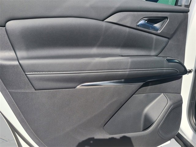 New 2026 Chevrolet Traverse LT w/ Midnight/Sport Edition image 18