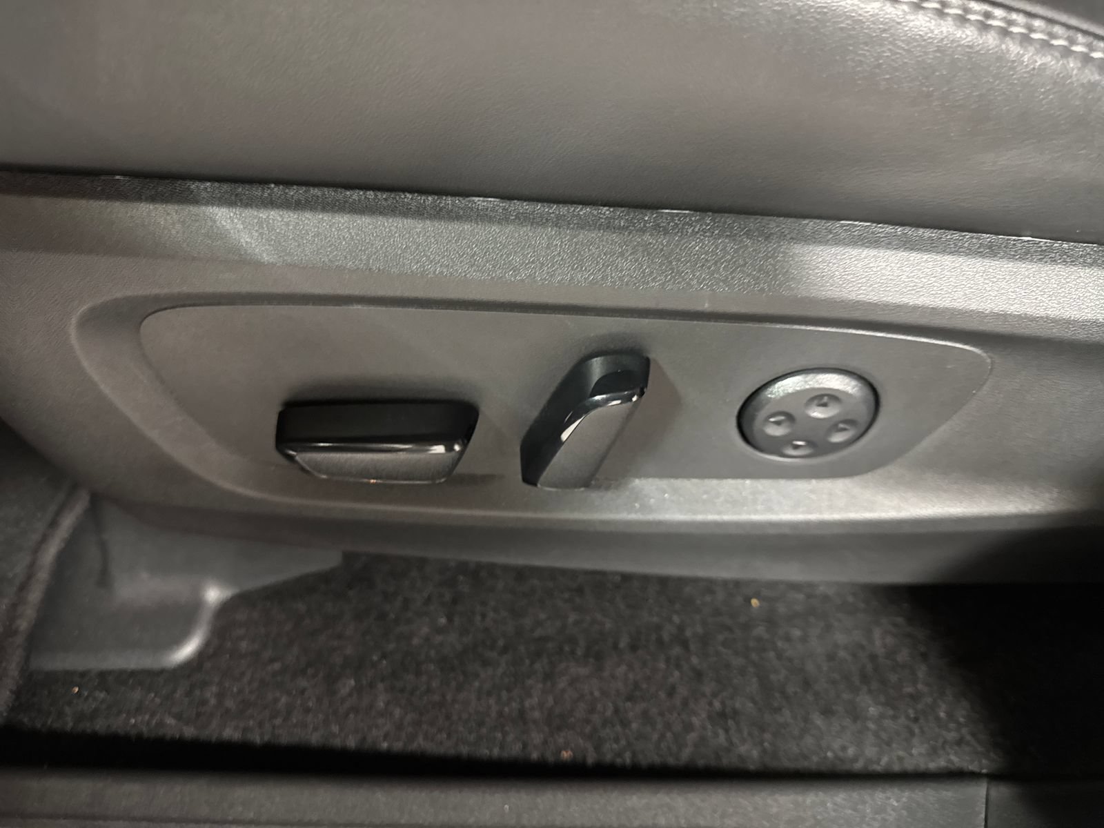 Certified 2025 INFINITI QX60 Pure AWD/4WD image 15