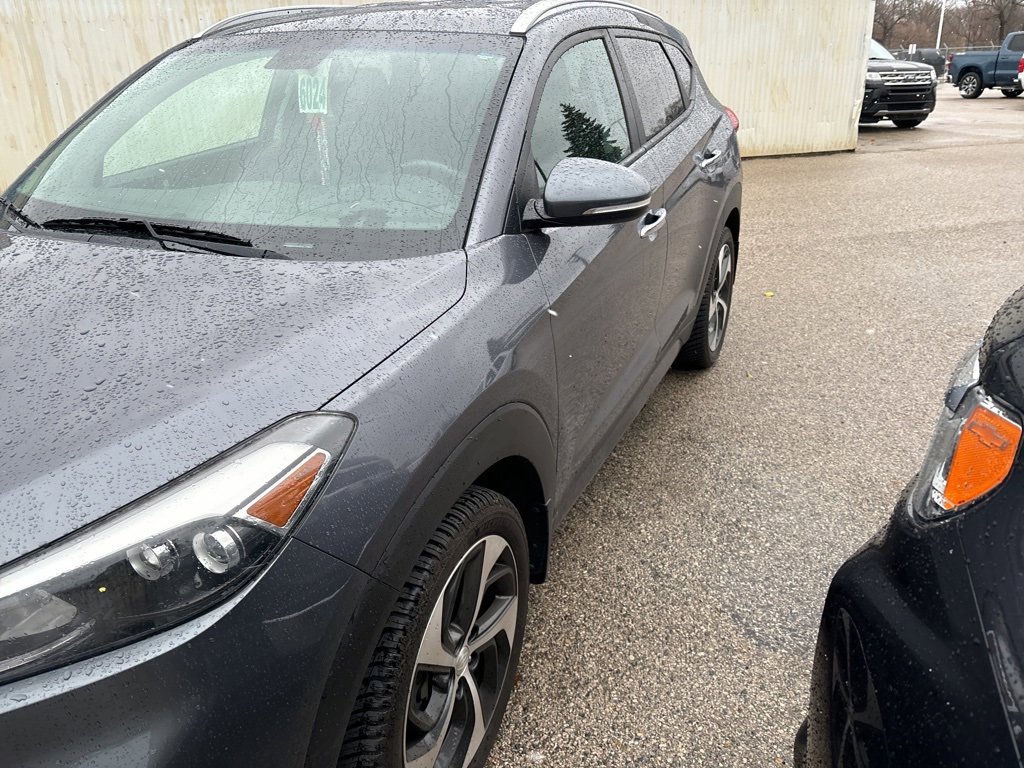 Used 2016 Hyundai Tucson Limited image 3