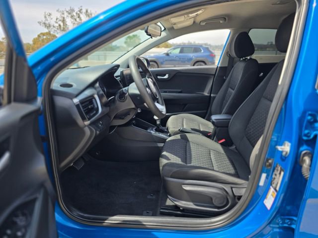Used 2023 Kia Rio S w/ Technology Package image 12