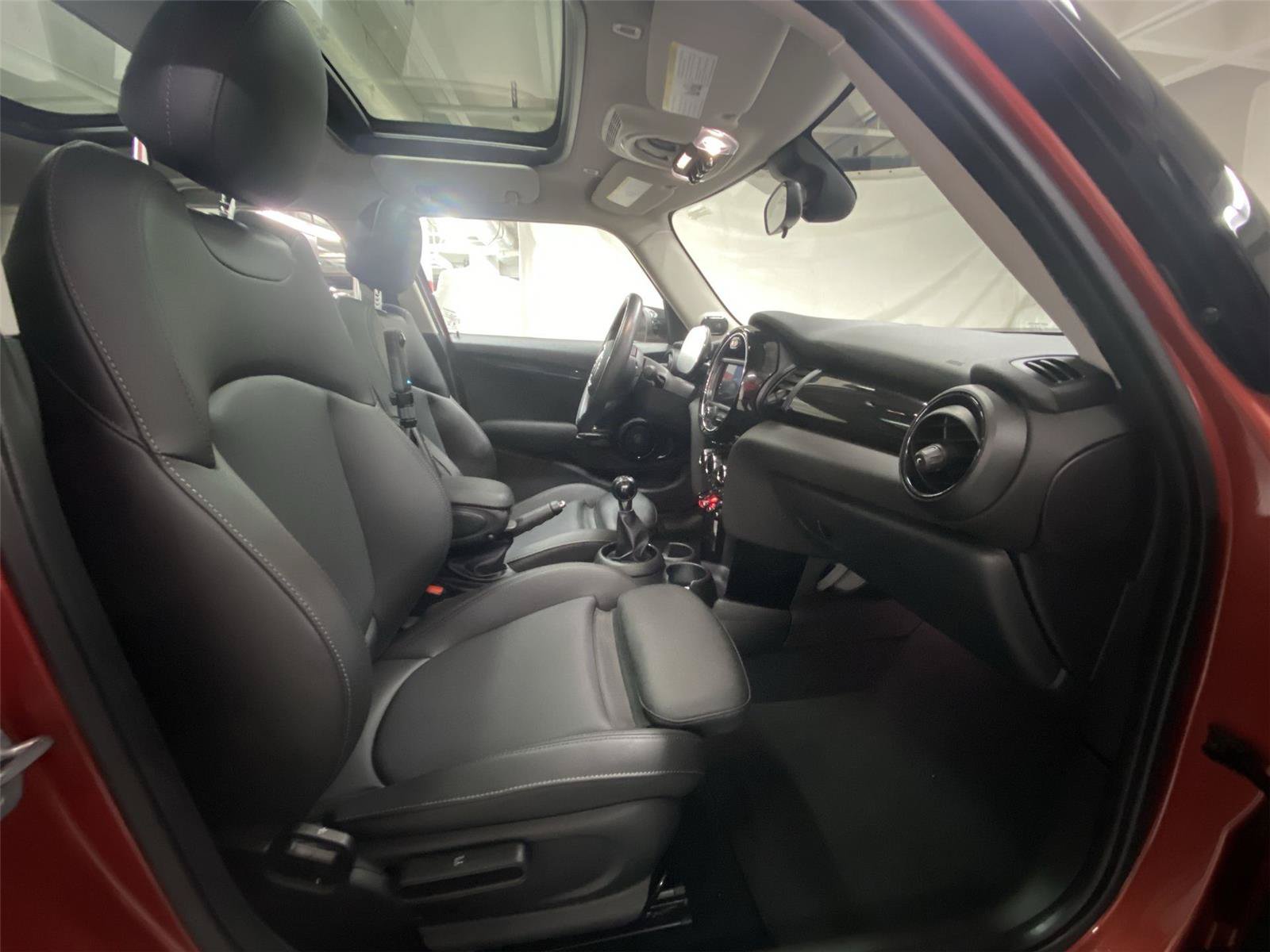 Used 2021 MINI Cooper S w/ Coral Red Edition FWD image 30
