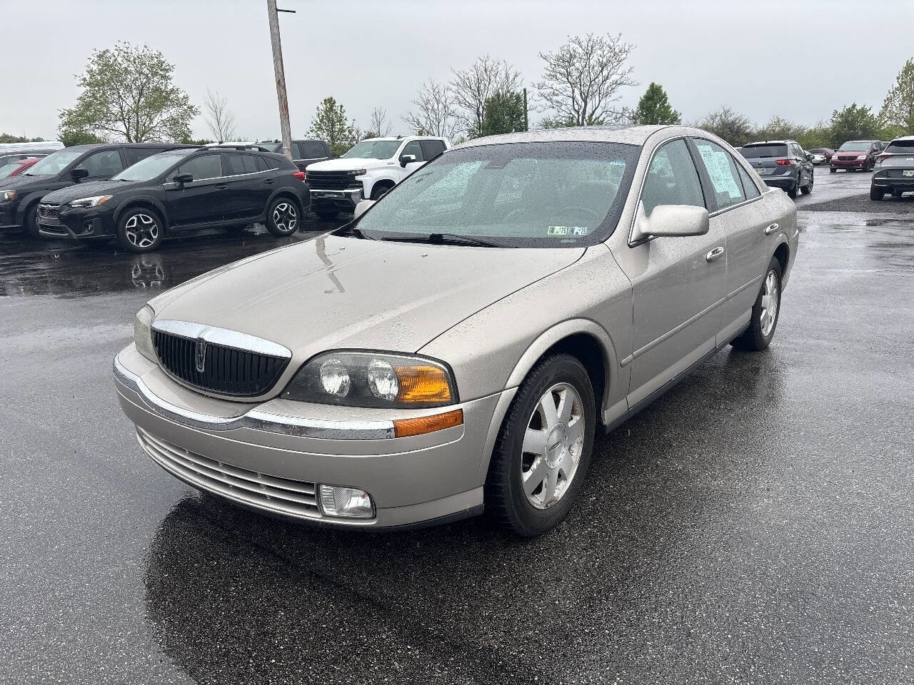 Used 2002 Lincoln LS RWD image 3
