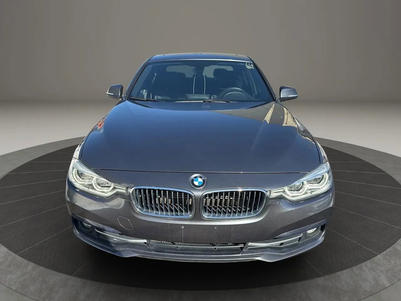 Used 2018 BMW 330e 330e iPerformance Sedan 4D image 2