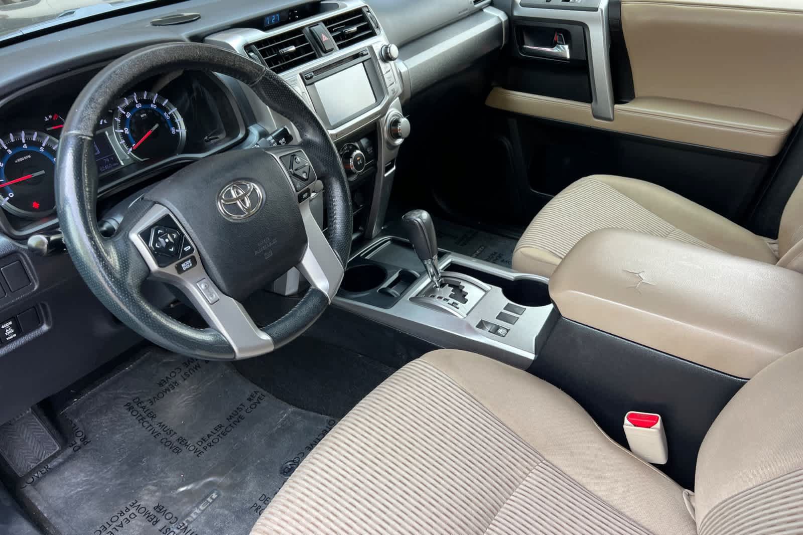 Used 2016 Toyota 4Runner SR5 RWD image 11
