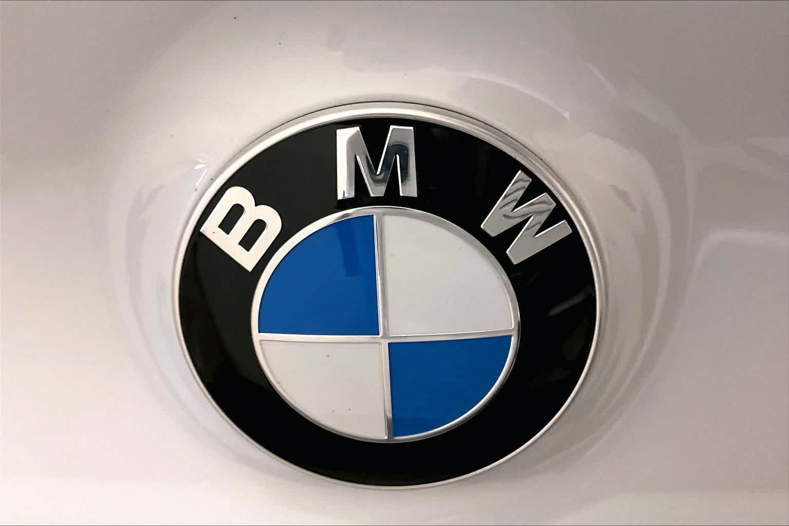 Certified 2024 BMW 840i xDrive Convertible w/ Comfort Seating Package AWD/4WD image 31