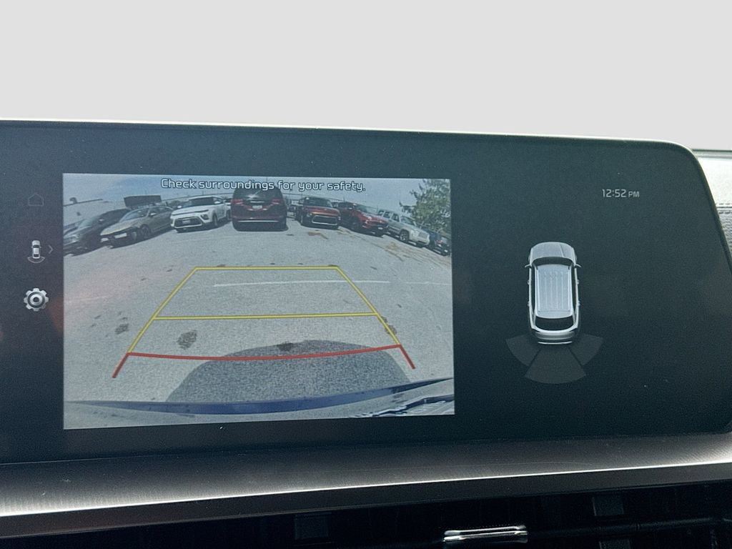 Certified 2024 Kia Telluride S w/ S Sunroof Package AWD/4WD image 17