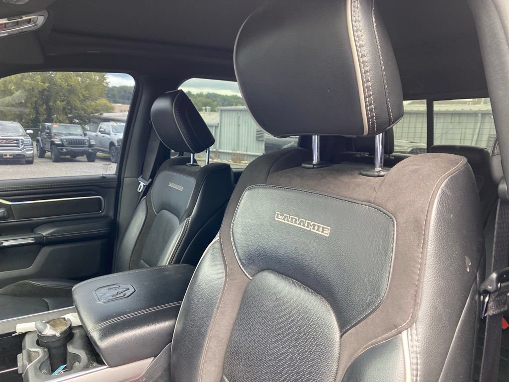 Used 2024 RAM 1500 Laramie AWD/4WD image 11