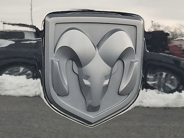 Used 2022 RAM 1500 Classic Warlock image 28