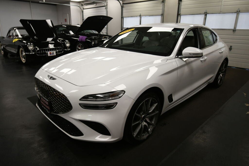 Used 2025 Genesis G70 2.5T AWD/4WD image 4