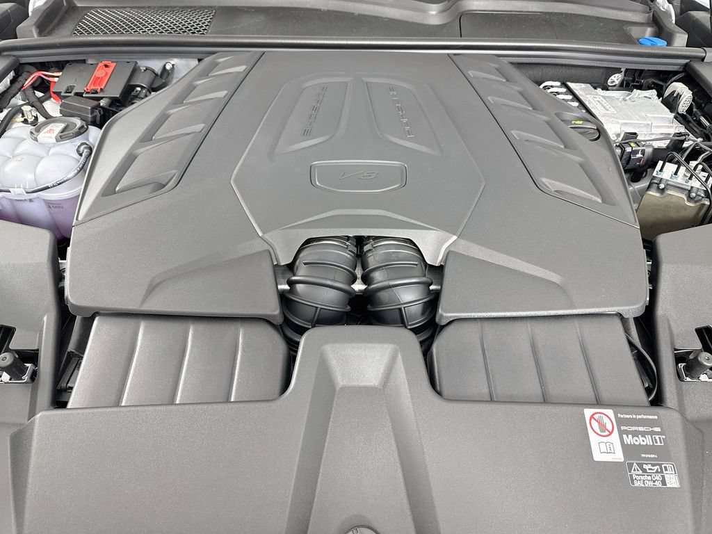 New 2026 Porsche Cayenne S AWD/4WD image 32