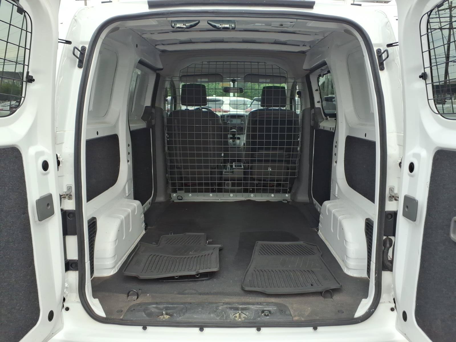 Used 2018 Nissan NV200 SV w/ Navigation Package FWD image 21