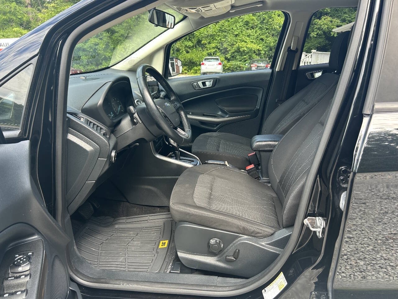Used 2019 Ford EcoSport SE FWD image 11