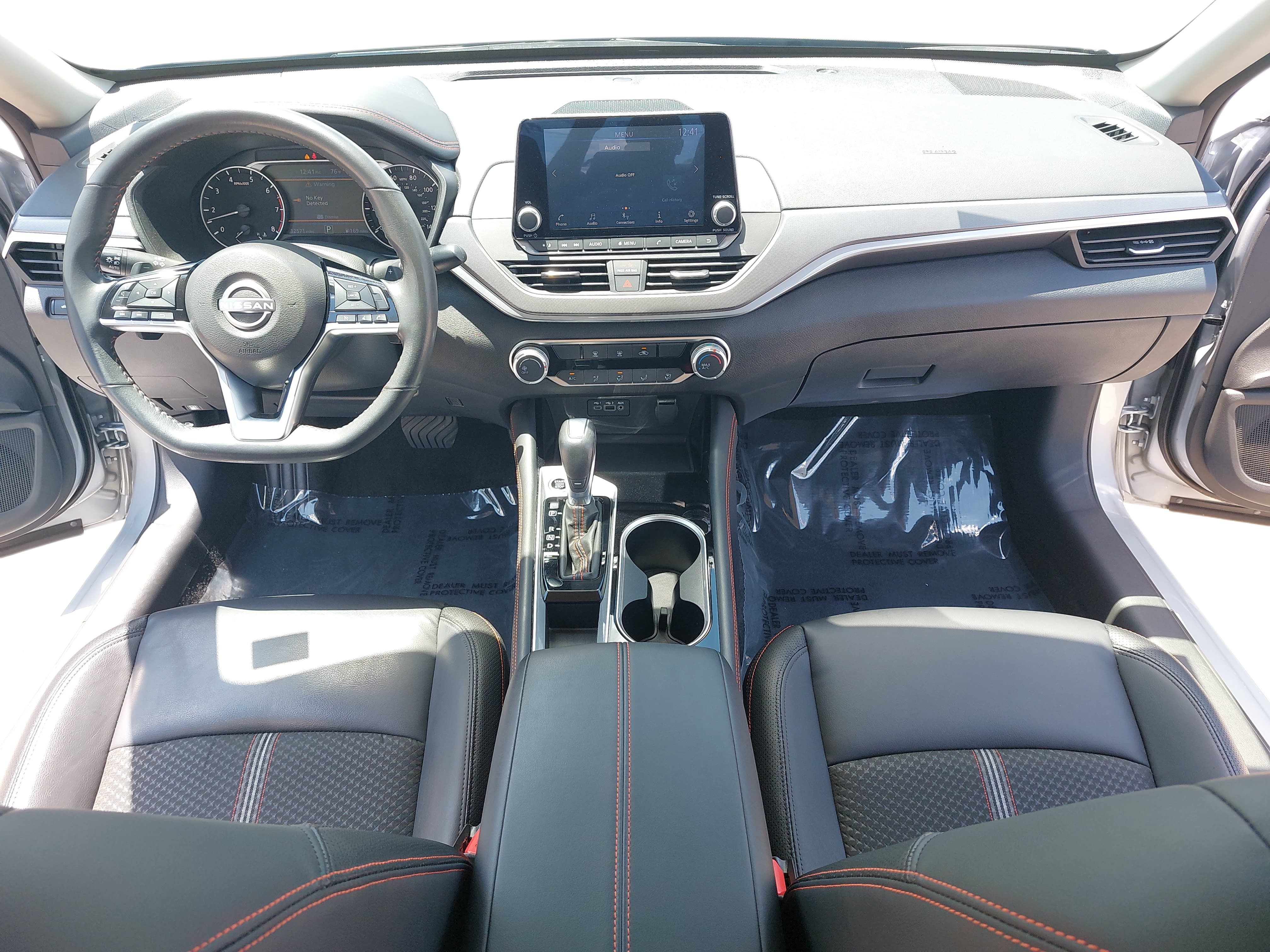 Used 2024 Nissan Altima 2.5 SR FWD image 9