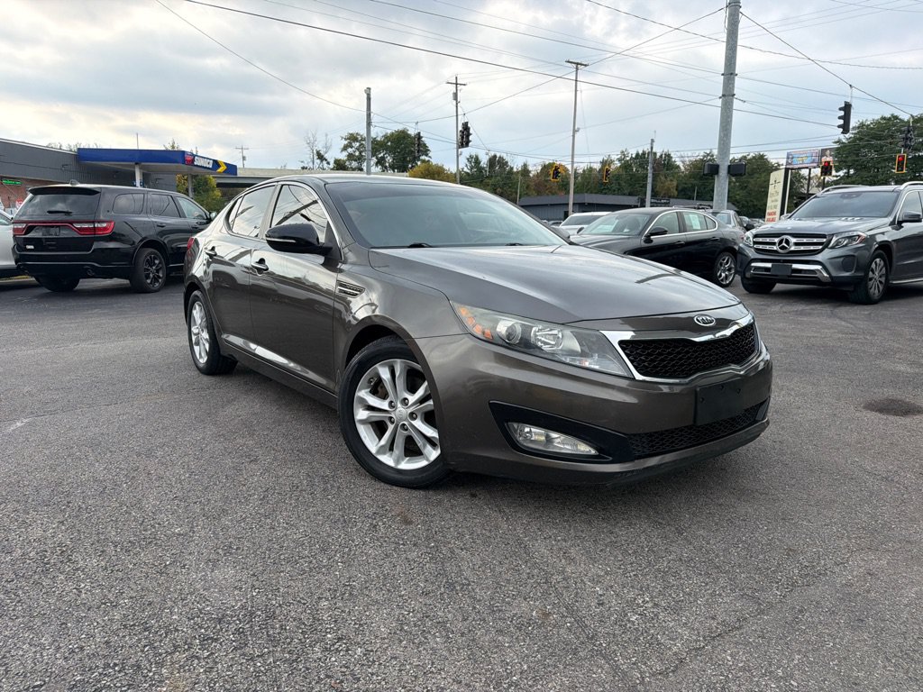 Used 2012 Kia Optima LX FWD image 1
