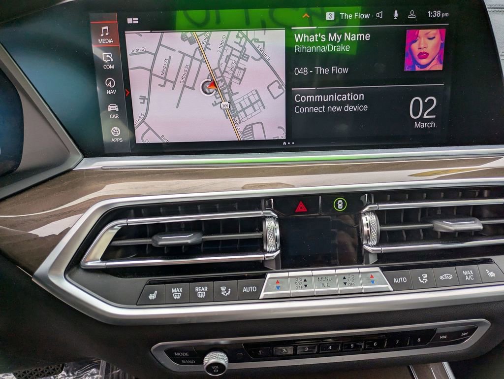 Used 2023 BMW X5 xDrive40i w/ Premium Package image 16