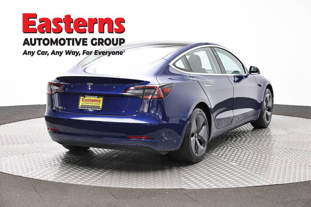 Used 2018 Tesla Model 3 Mid Range RWD image 5