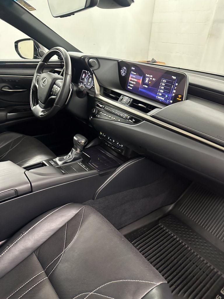 Used 2019 Lexus ES 350 w/ Accessory Package 2 FWD image 39