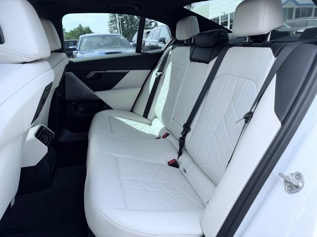Certified 2026 BMW 530i xDrive AWD/4WD image 21