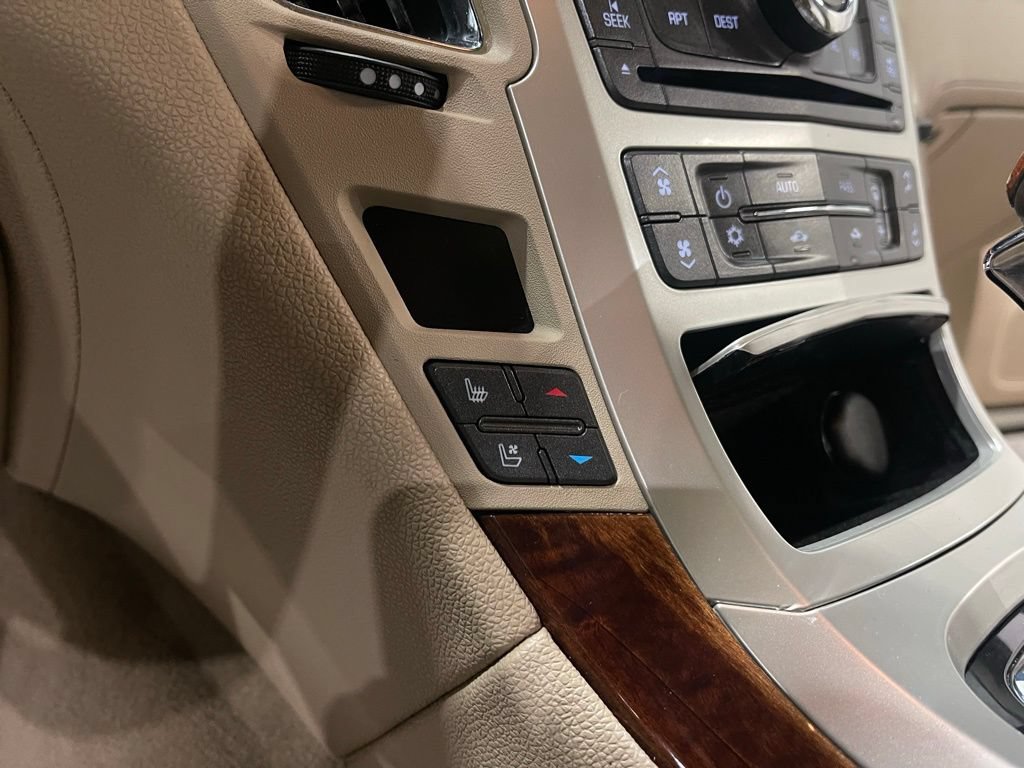 Used 2013 Cadillac CTS Premium AWD/4WD image 14