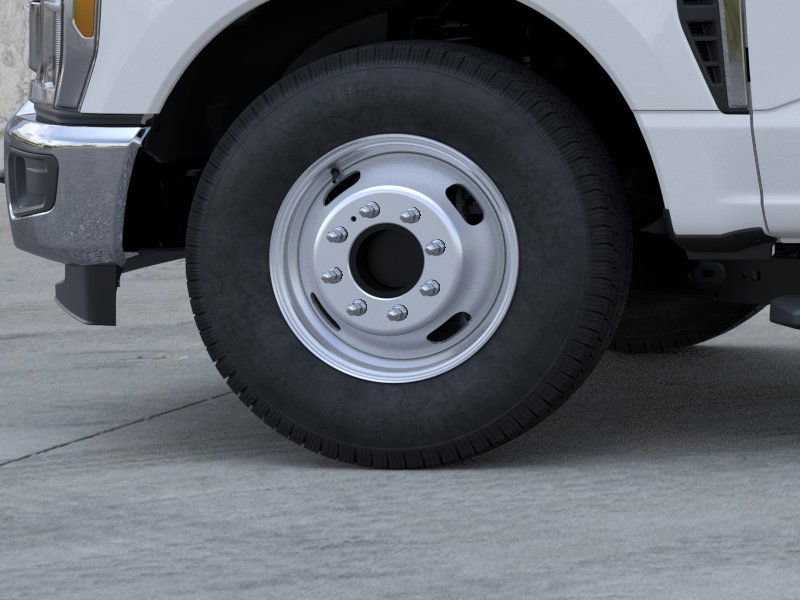 New 2026 Ford F350 XL image 19