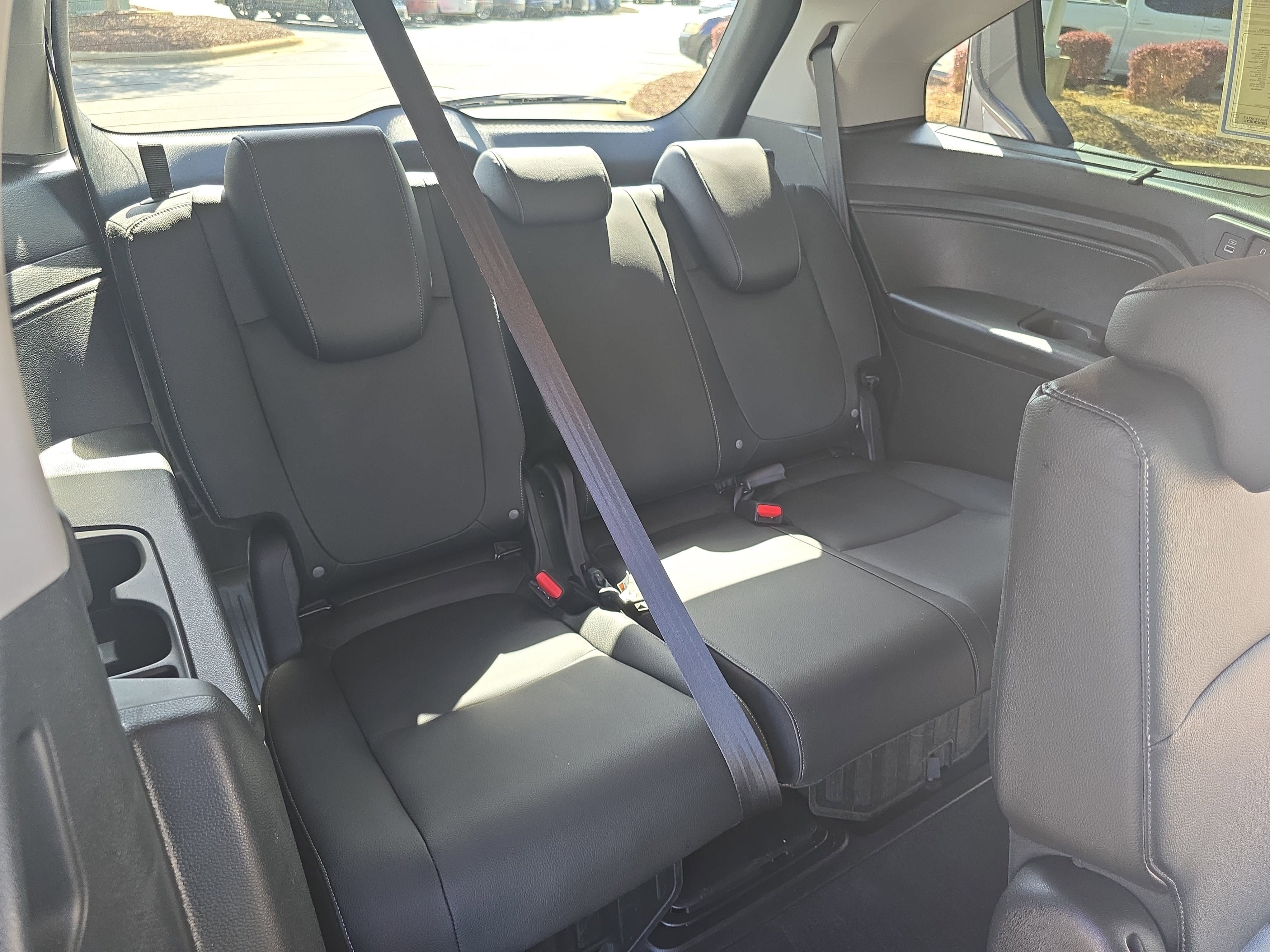 Used 2023 Honda Odyssey Touring image 12