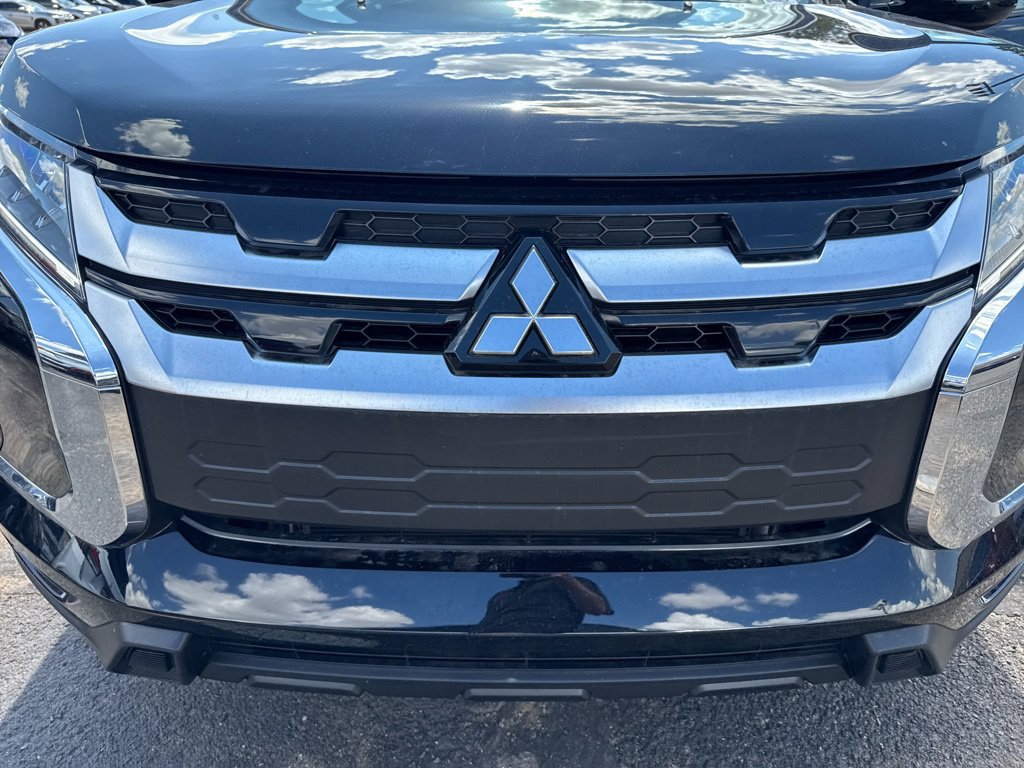 New 2027 Mitsubishi Outlander Sport SE FWD image 41