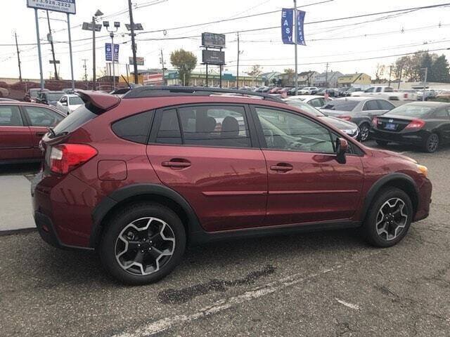 Used 2013 Subaru Crosstrek 2.0i Premium AWD/4WD image 16