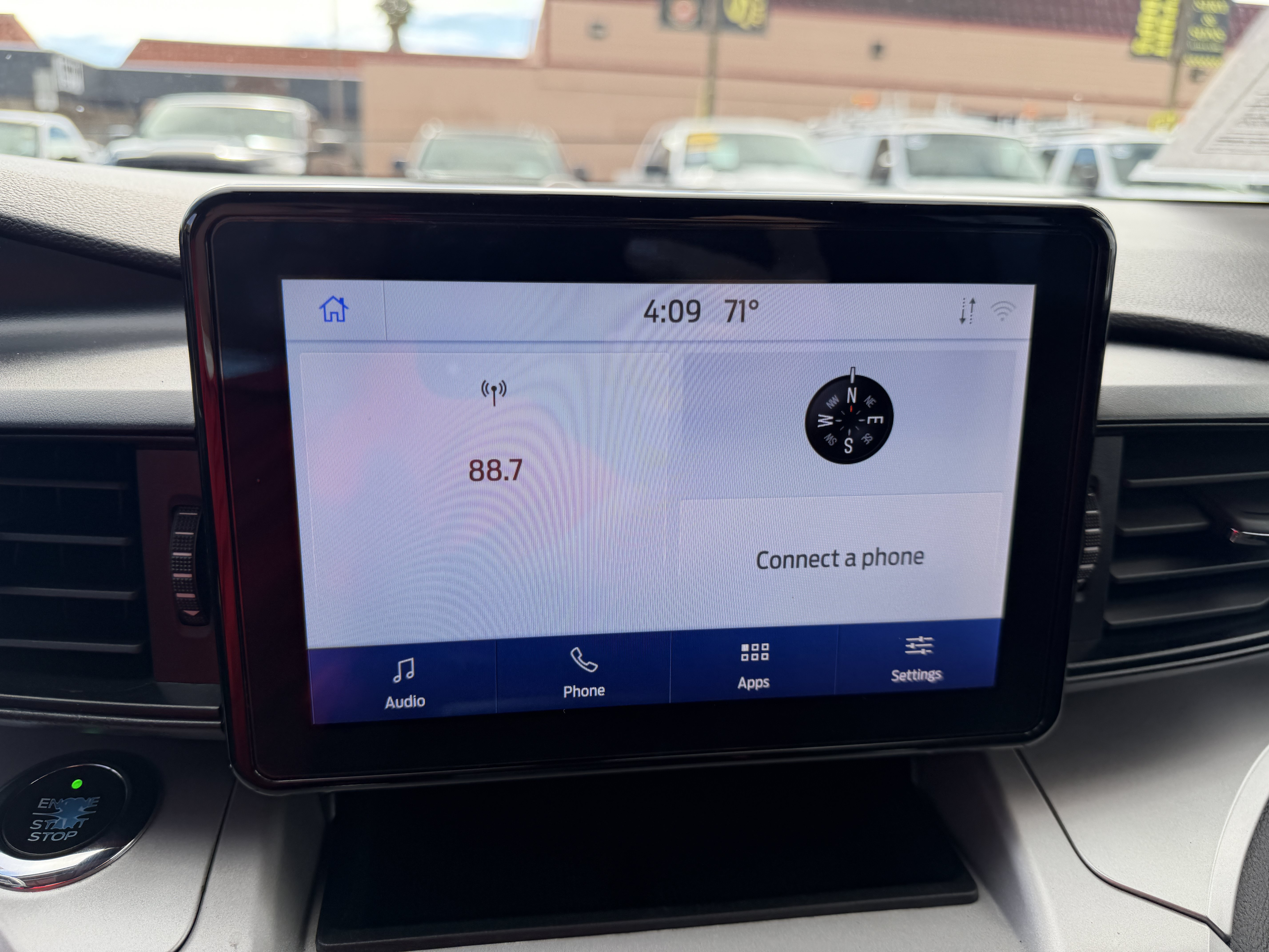 Used 2020 Ford Explorer XLT RWD image 27