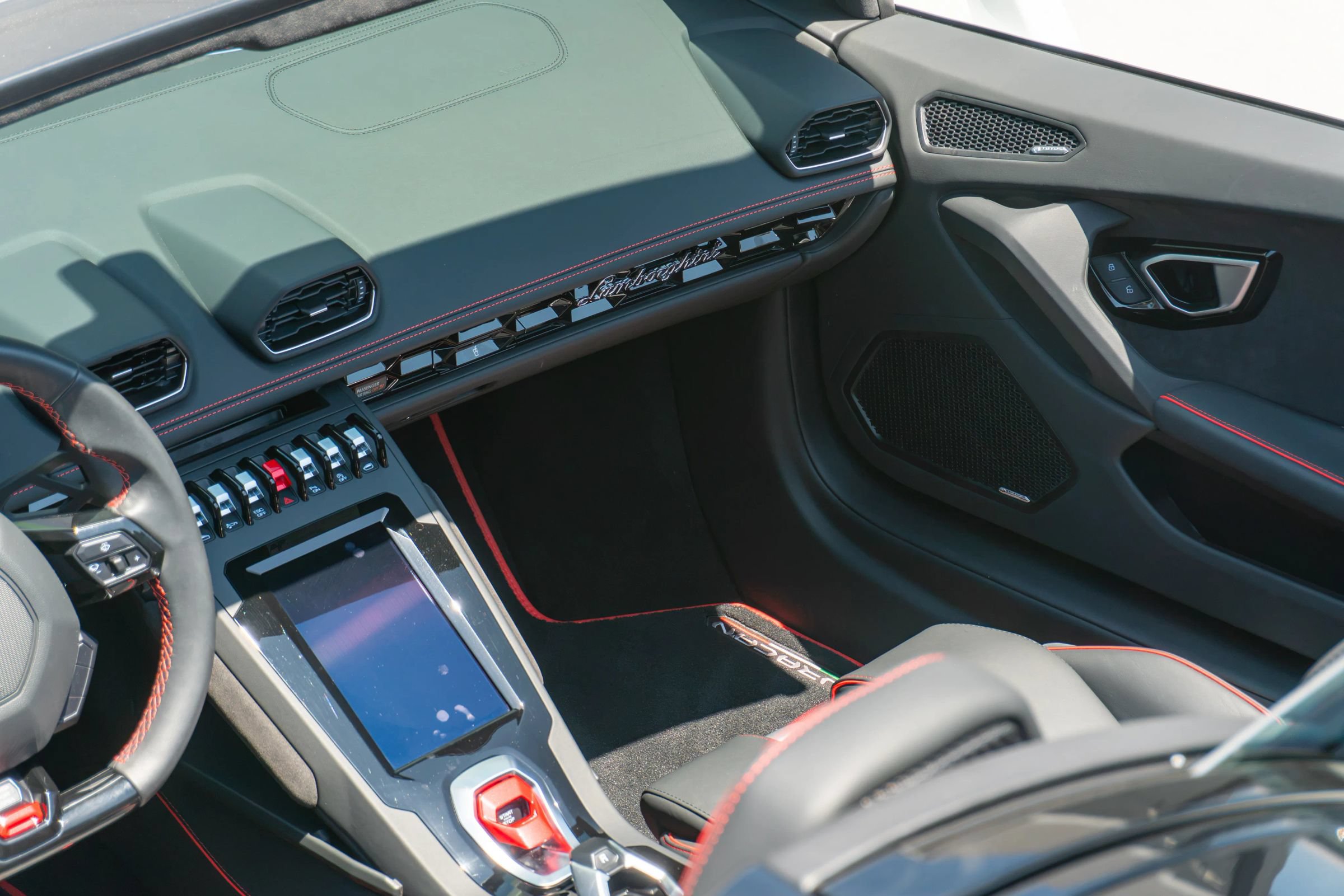 Used 2023 Lamborghini Huracan EVO RWD image 67