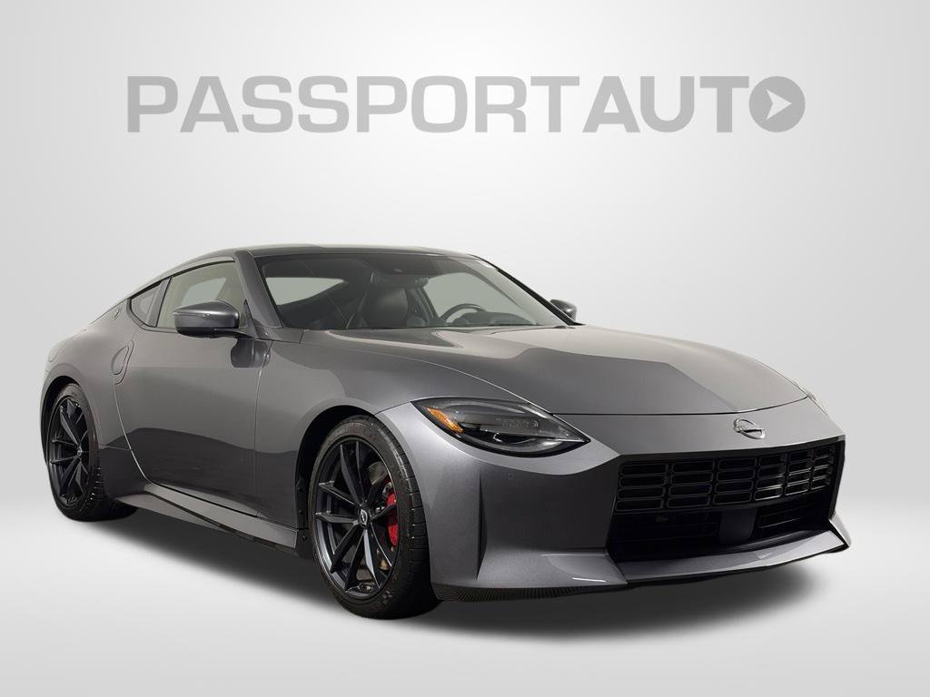 Used 2024 Nissan Z Performance w/ Floor Mat Package RWD image 4