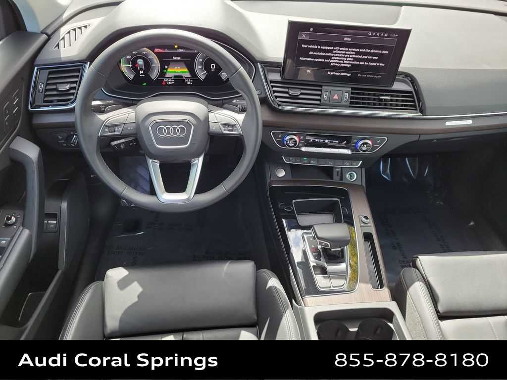 Certified 2023 Audi Q5 e Premium w/ Convenience Package image 18