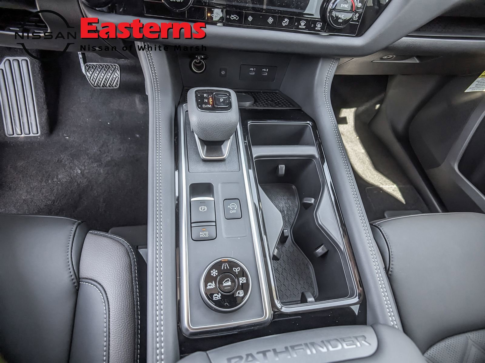New 2026 Nissan Pathfinder Platinum AWD/4WD image 11