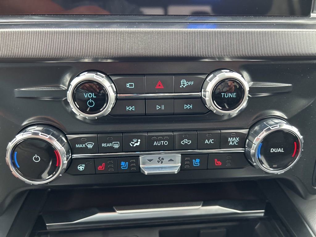 New 2026 Ford F250 Platinum image 23