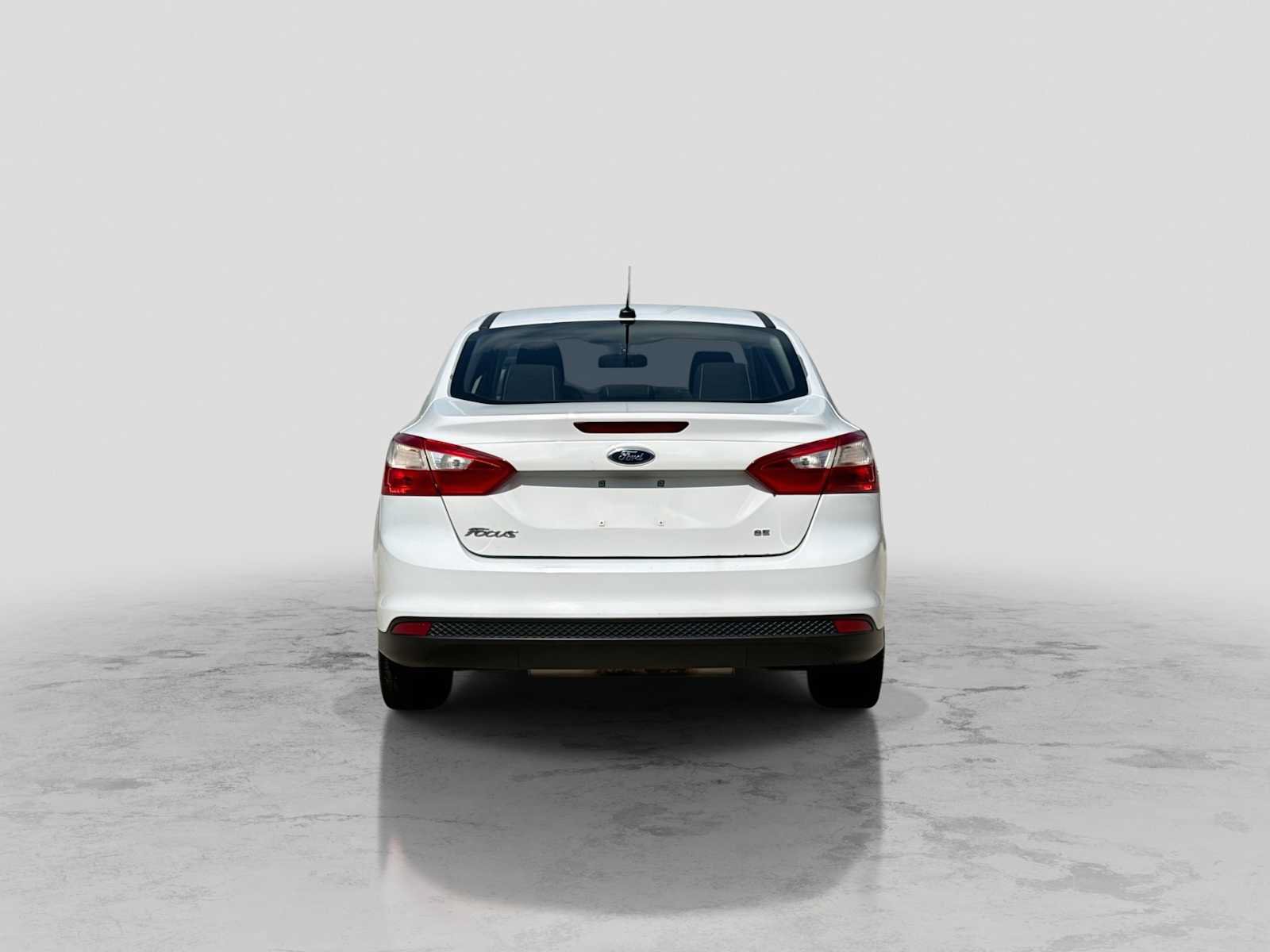 Used 2012 Ford Focus SE FWD image 5