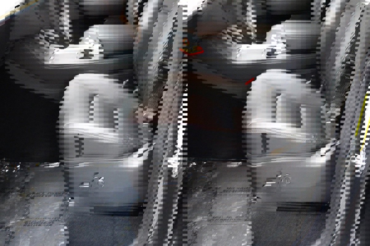 Used 2023 Tesla Model Y Long Range image 18