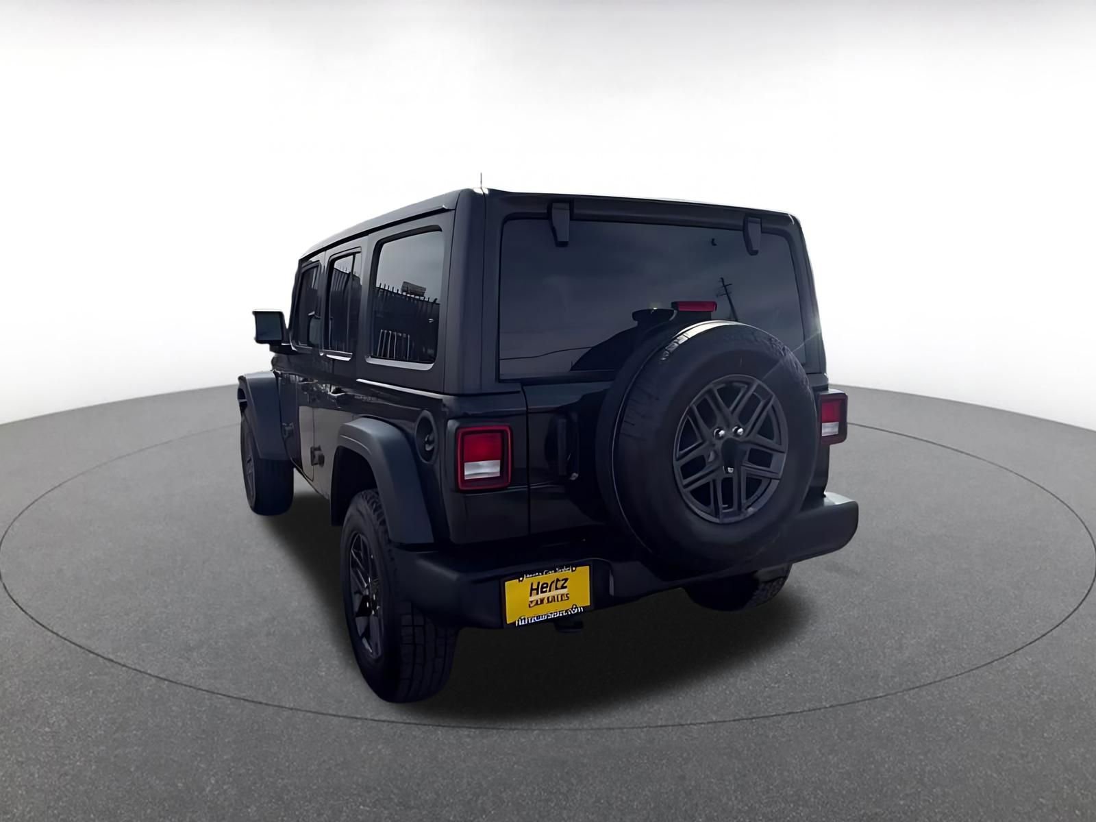 Used 2025 Jeep Wrangler Sport S image 16