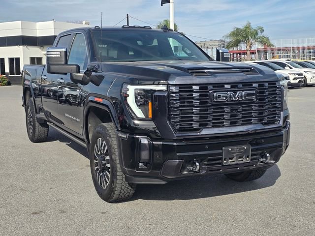 Used 2024 GMC Sierra 2500 Denali Ultimate image 4