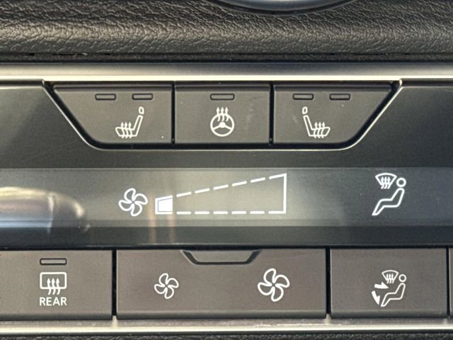 Used 2021 Nissan Sentra SR w/ SR Premium Package image 8