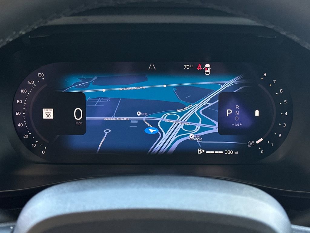 Certified 2023 Volvo XC40 B5 Ultimate w/ Protection Package Premier AWD/4WD image 24