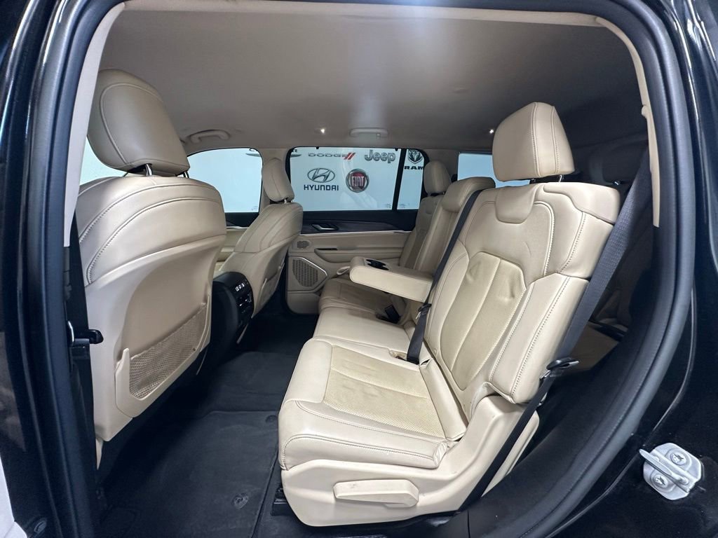 Used 2021 Jeep Grand Cherokee L Limited w/ Luxury Tech Group II image 26